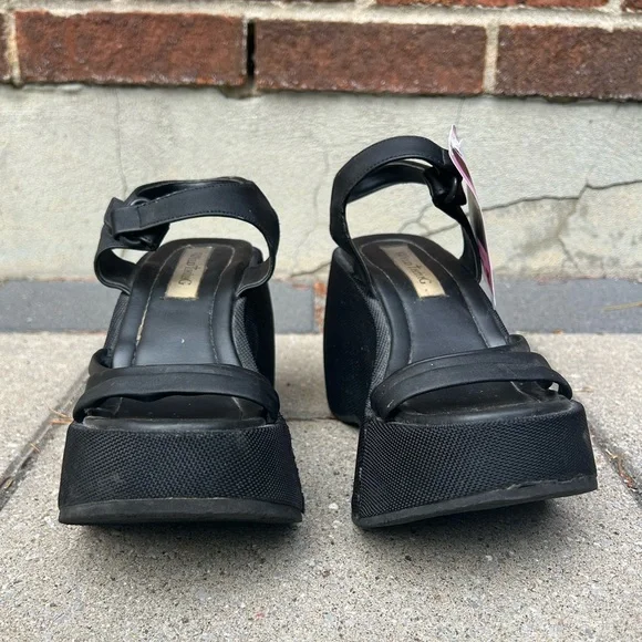 Y2K whimsigoth platform sandals - Picture 4 of 16